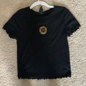 Black flower crop top